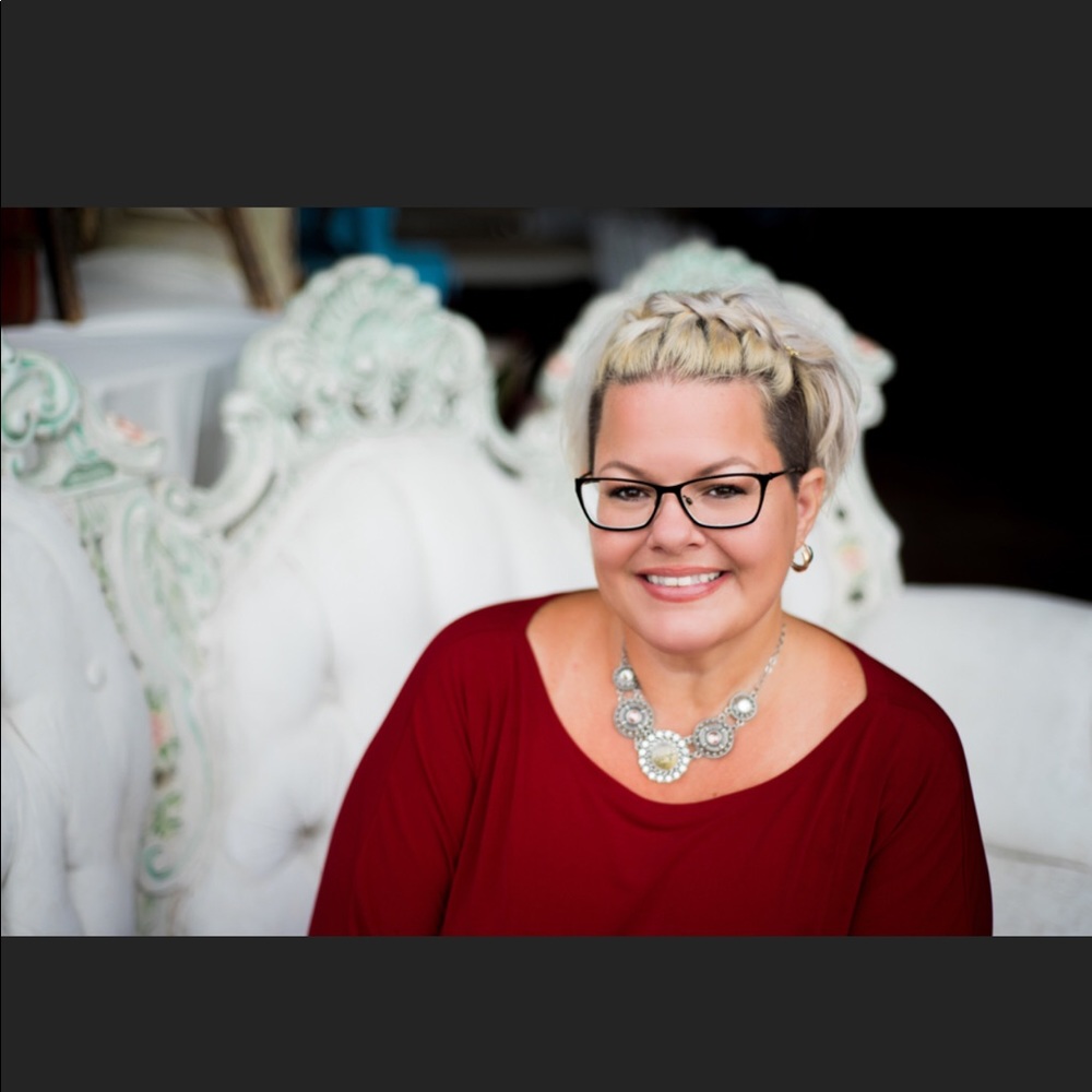 Meet your Posher, Michelle